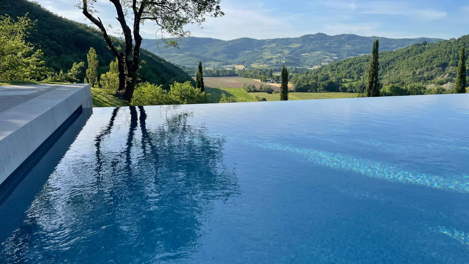 infinity pool 